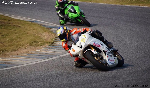 汽车之家报价及图片_汽车之家员工收入(2)