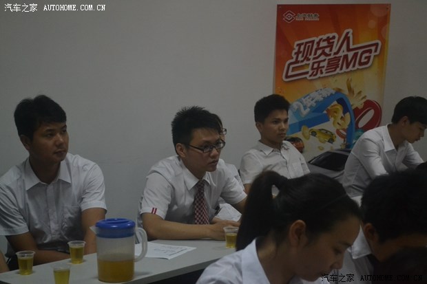 歌手李娜_李娜收入大部分为赞助(2)