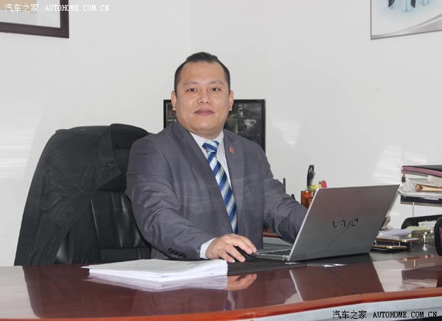 图为:佛山哈弗长城赛通店总经理徐丹