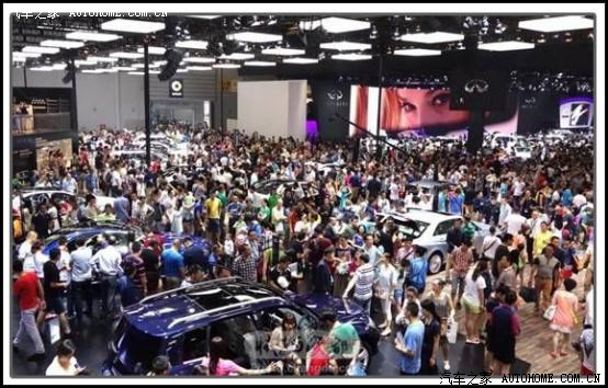 【图】劳斯莱斯汽车带您开启正确的车展模式