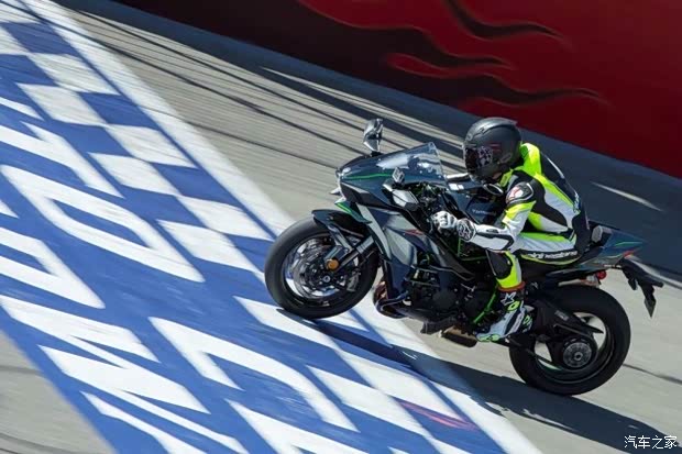 【说客】外媒川崎H2详尽实测,史上最强量产!