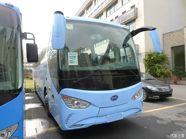 有新意?解读比亚迪c9纯电动旅游客车